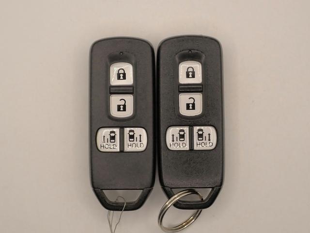 N-BOX L ホンダセンシング/禁煙/社外8インチナビ(CD・DVD・BT接続)/フルセグTV/バックカメラ/前後ドラレコ/LEDヘッドライト/パーキングセンサー/両側パワースライド/アダプティブクルーズC(9枚目)