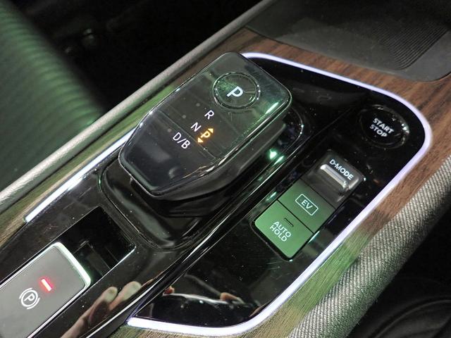 オーラ Ｇ　レザーエディション　禁煙／純正９インチナビ（ＣＤ・ＤＶＤ・ＢＴ接続）／フルセグ／全方位カメラ／プロパイロット／スマホ連携／ＥＴＣ２．０／デジタルミラー／ＢＯＳＥサウンド／ＢＳＭ／ＬＥＤヘッドライト／ワンオーナー車（19枚目）