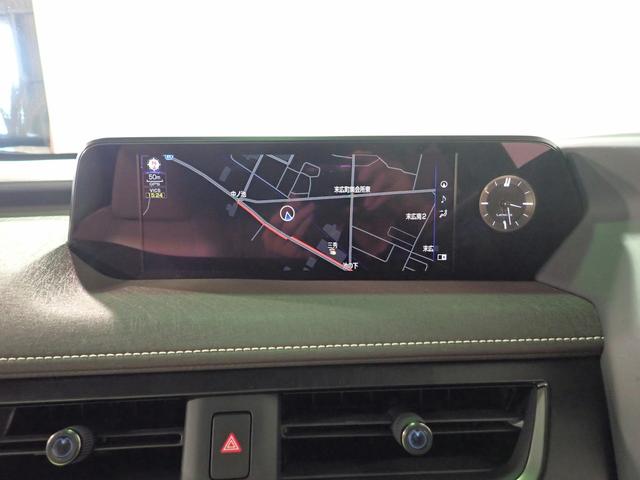 ＵＸ ＵＸ３００ｅ　バージョンＬ　ＥＶ／禁煙／純正ナビ（ＣＤ・ＤＶＤ・ＢＴ接続）／フルセグ／全方位カメラ／ＥＴＣ２．０／ドラレコ／ＬＥＤヘッドライト／サンルーフ／シートヒーター＆ベンチレーター／Ｐテールゲート／ＢＳＭ／ＡＣＣ（7枚目）