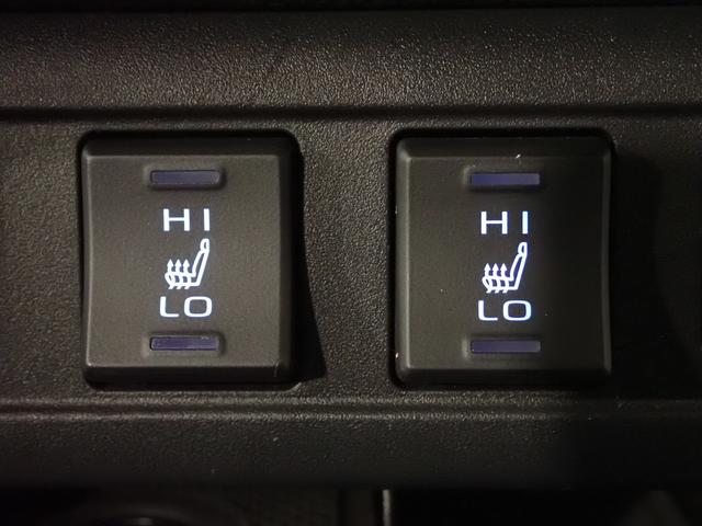 カローラクロス ハイブリッド　Ｚ　禁煙／純正９インチナビ／Ｂｌｕｅｔｏｏｔｈ／フルセグ／バックカメラ／ＥＴＣ／ドラレコ／ＬＥＤヘッドライト／パーキングセンサー／アダプティブクルーズ／パワーシート＆ヒーター／Ｐゲート／セーフティセンス（11枚目）