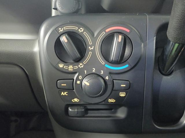 ミニキャブバン Ｅ　オートマ／エアコン／パワステ／禁煙／純正ＦＭ／ＡＭラジオ／オートライト／コーナーセンサー／ワンオーナー車（13枚目）