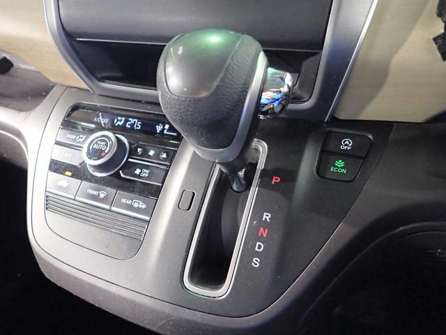 フリード Ｇ・ホンダセンシング　社外ナビ（ＣＤ・ＤＶＤ・ＢＴ接続）フルセグ／バックカメラ／ＥＴＣ／両側パワースライドドア／アダプティブクルーズコントロール／アイドリングストップ／Ｃパッケージ／ナビ装着ＳＰパッケージ（18枚目）