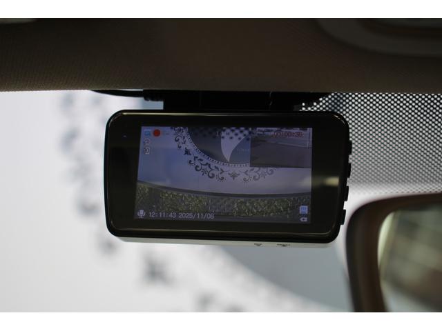 ザ・ビートル デザイン 【ベージュインテリア/本革シート/アロイホイール】【フルセグSDナビ/ブルートゥース/バックカメラ】【前後ドラレコ/ETC/スマートキー】【シートヒーター/オートエアコン/パドルシフト】(30枚目)