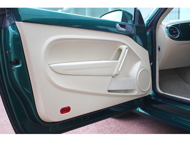 ザ・ビートル デザイン 【ベージュインテリア/本革シート/アロイホイール】【フルセグSDナビ/ブルートゥース/バックカメラ】【前後ドラレコ/ETC/スマートキー】【シートヒーター/オートエアコン/パドルシフト】(32枚目)