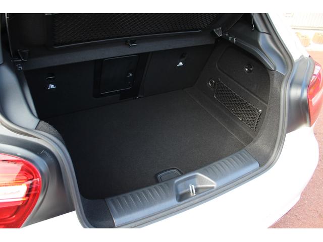 Ａクラス Ａ１８０　スポーツ　【後期／ＡＭＧエアロ／アルミホイール】【スマートキー／レーダーセーフティ／ブラインドスポットＭ】【ナビ／ＴＶ／Ｂｌｕｅｔｏｏｔｈ／バックカメラ】【シートヒーター／黒ハーフレザーシート】（41枚目）