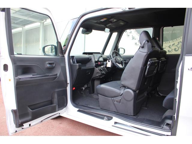 タント カスタムＲＳ　【９型ディスプレイオーディオ／全方位モニター／アダプティブクルーズ】【シートヒーター／ＥＴＣ／Ｂｌｕｅｔｏｏｔｈ／ＨＤＭＩ】【白黒ツートン／ターボ／スマアシ３】（31枚目）