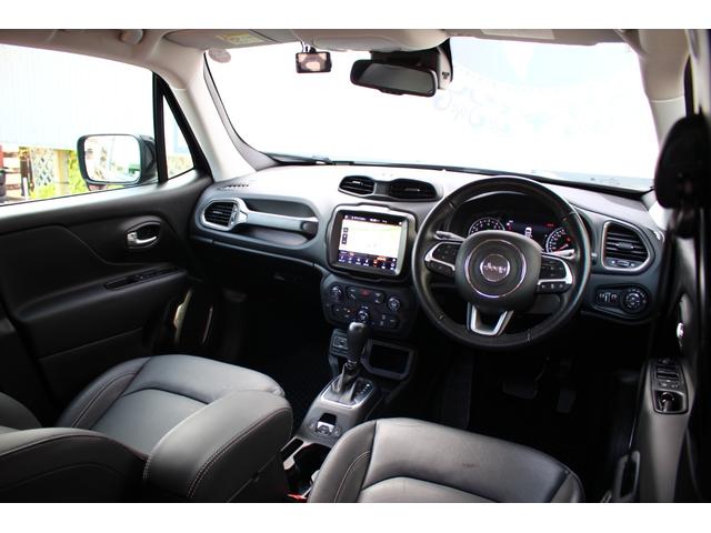 室内はキレイ好きのスタッフにより　ブラシや松井棒を駆使し　キレイに仕上げてあります！気持ちよく乗っていただけるよう心がけております！