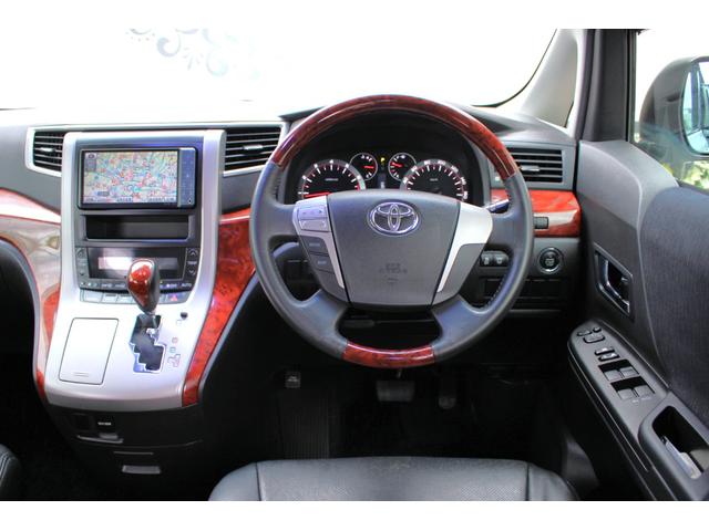 ヴェルファイア 2.4Z プラチナセレクションII 【フルセグSDナビ/Bluetooth/DVDビデオ】【ETC/バックカメラ/7人乗り】【スライドドア&リアゲート電動式/クラッツィオ製黒革調シートカバー】(19枚目)