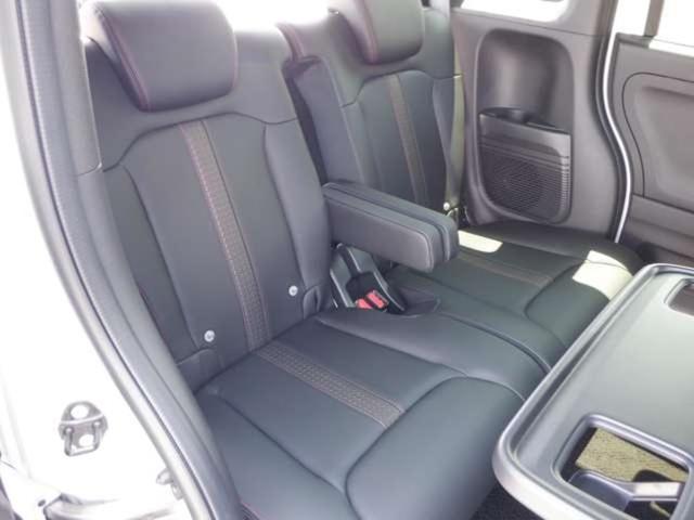 Ｎ－ＢＯＸカスタム Ｌ　２トーンカラー（15枚目）