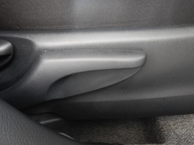 プロボックス ハイブリッドGX ナビTV バックカメラ キーレス ETC トヨタセーフティセンス LowferSportsアブソーバ ローダウン 15インチホイール 純正オプションフロントフォグ ボディー同色バンパー&ドアミラー(61枚目)