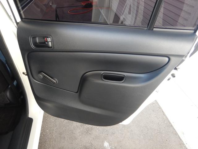 プロボックス ハイブリッドGX ナビTV バックカメラ キーレス ETC トヨタセーフティセンス LowferSportsアブソーバ ローダウン 15インチホイール 純正オプションフロントフォグ ボディー同色バンパー&ドアミラー(67枚目)