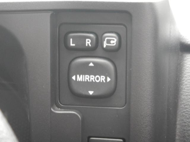 プロボックス ハイブリッドＦ　ナビＴＶ　バックカメラ　純正オプション１４インチアルミホイール　トヨタセーフティセンス　キーレス　オートエアコン　電動格納ミラー　全席パワーウィンド　ＬＥＤヘッドライトバルブ　ドラレコ　ＥＴＣ（45枚目）