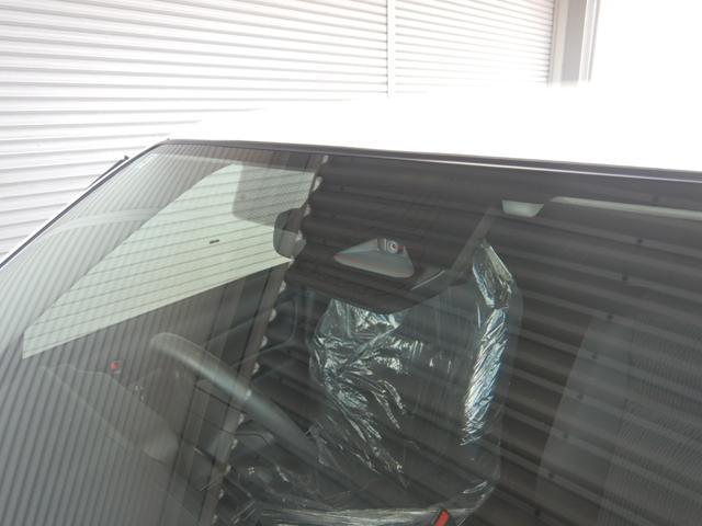 プロボックス ハイブリッドＦ　登録済未使用車　トヨタセーフティセンス　レーダークルーズ　ＬＤＡ　コーナーセンサー　バックカメラ内蔵ルームミラー　カラードバンパー　シートヒーター　キーレス　全席パワーウィンド　ＡＣ１００Ｖ（32枚目）