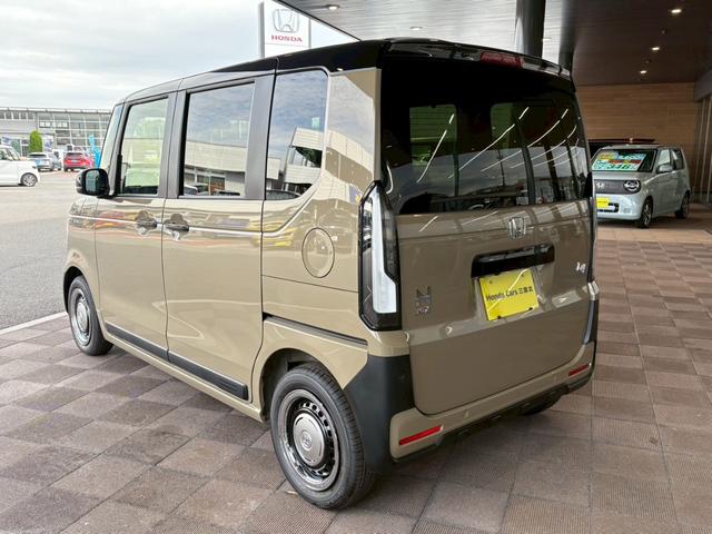 N-BOXジョイ ターボ 2トーンカラー ホンダセンシング 新車未登録 両側電動スライドドア シートヒーター(10枚目)