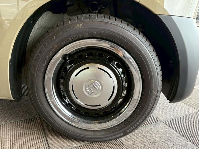 N-BOXジョイ ターボ 2トーンカラー ホンダセンシング 新車未登録 両側電動スライドドア シートヒーター(15枚目)