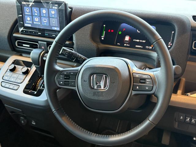 フリード エアー　ＥＸ　純正８インチナビ　新車未登録　ＥＴＣ車載器　ホンダセンシング　７人乗り　リア席クーラー　シートヒーター（32枚目）