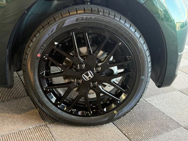 Ｎ－ＯＮＥ ＲＳ　純正８インチナビ　新車未登録　２トーンカラー　ホンダセンシング　ＭＴ車（17枚目）