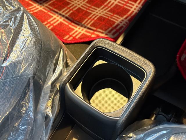 Ｎ－ＯＮＥ ＲＳ　純正８インチナビ　新車未登録　２トーンカラー　ホンダセンシング　ＭＴ車（34枚目）