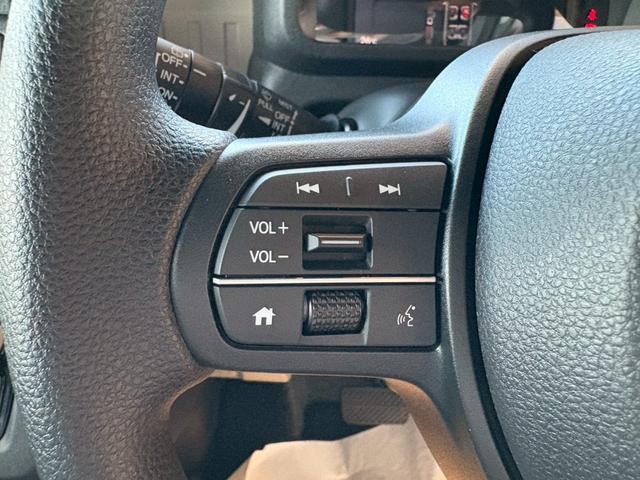 Ｎ－ＶＡＮ ｅ： ｅ：　ファン　純正８インチナビ　フロアカーペット　前後ドライブレコーダー　ＥＶ車　新車未登録　ホンダセンシング　急速充電対応（23枚目）