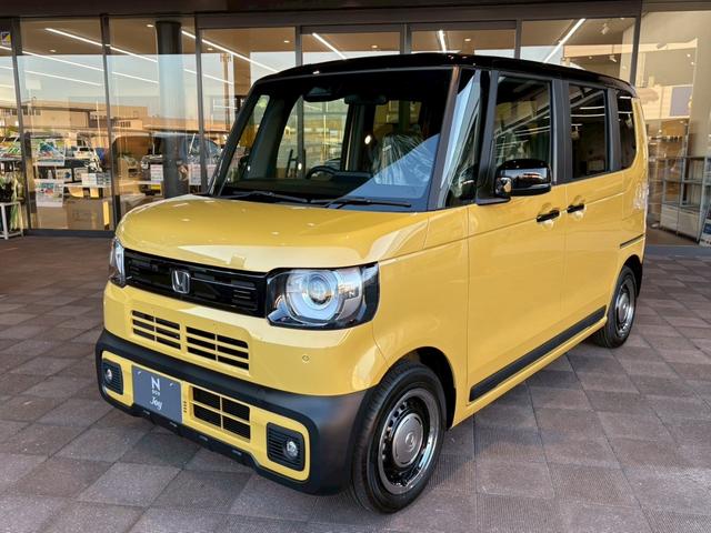 Ｎ－ＢＯＸジョイ ベースグレード　ＬＥＤフォグライト　メッキホイールリング　新車未登録　２トーンカラー　ホンダセンシング　両側電動スライドドア　シートバックテーブル（3枚目）