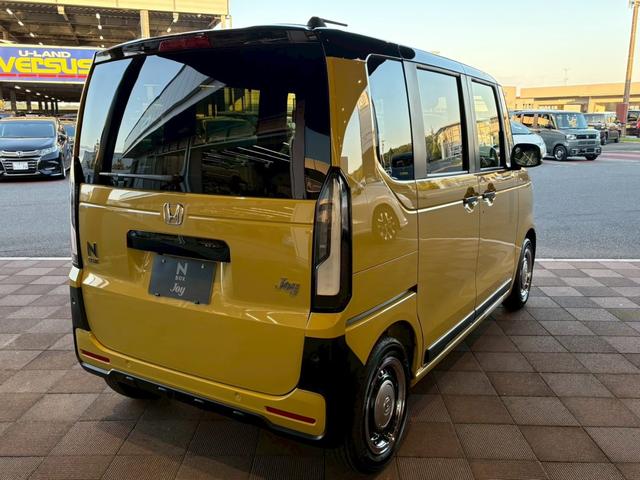 Ｎ－ＢＯＸジョイ ベースグレード　ＬＥＤフォグライト　メッキホイールリング　新車未登録　２トーンカラー　ホンダセンシング　両側電動スライドドア　シートバックテーブル（7枚目）