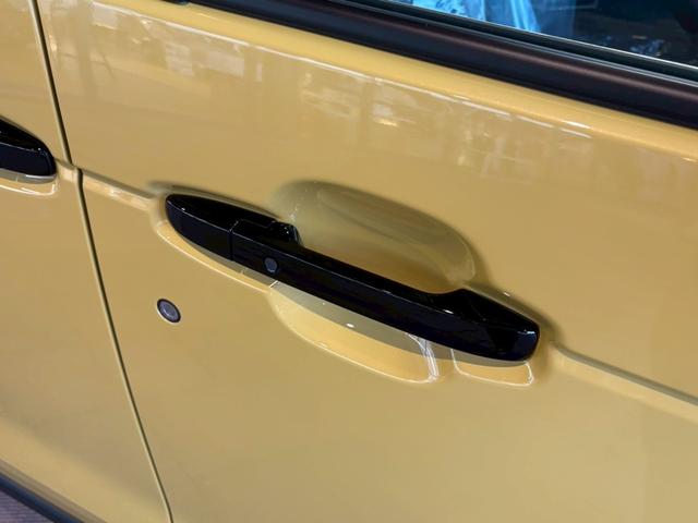 Ｎ－ＢＯＸジョイ ベースグレード　ＬＥＤフォグライト　メッキホイールリング　新車未登録　２トーンカラー　ホンダセンシング　両側電動スライドドア　シートバックテーブル（14枚目）