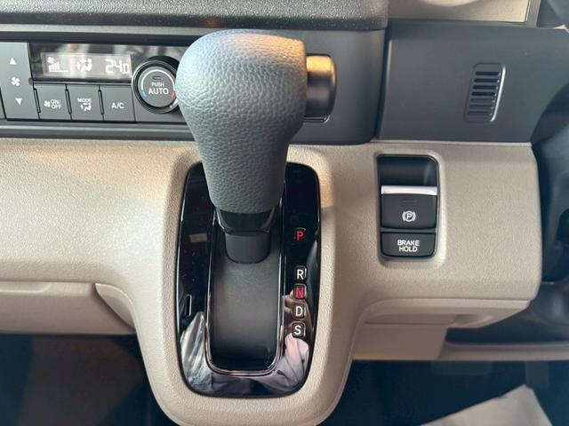 Ｎ－ＢＯＸジョイ ベースグレード　ＬＥＤフォグライト　メッキホイールリング　新車未登録　２トーンカラー　ホンダセンシング　両側電動スライドドア　シートバックテーブル（27枚目）