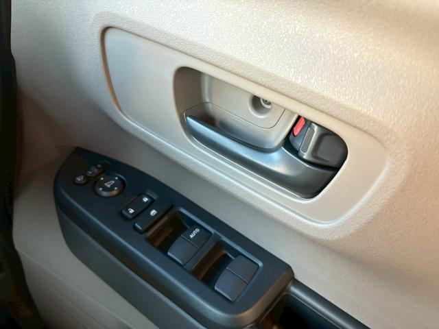 Ｎ－ＢＯＸジョイ ベースグレード　ＬＥＤフォグライト　メッキホイールリング　新車未登録　２トーンカラー　ホンダセンシング　両側電動スライドドア　シートバックテーブル（29枚目）
