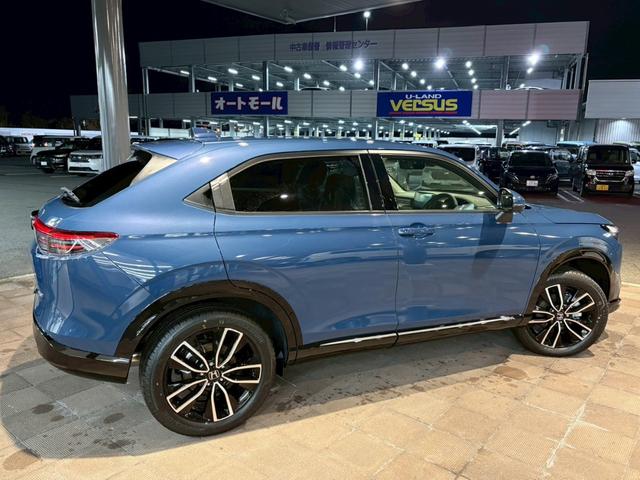 ヴェゼル ｅ：ＨＥＶ　Ｚ　フロントグリル　純正ナビ（7枚目）