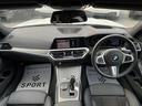 BMWの高級感のある内装は一見の価値あり。