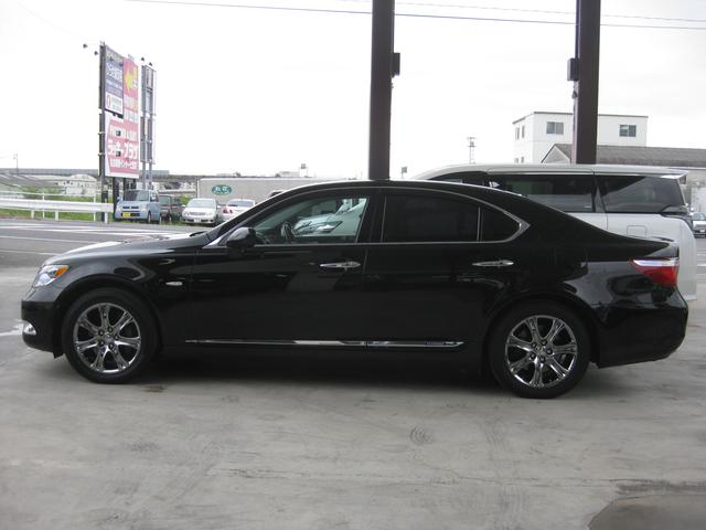 LS600h Ver.U Ipkg 黒革 サンルーフ 純ナビ(8枚目)