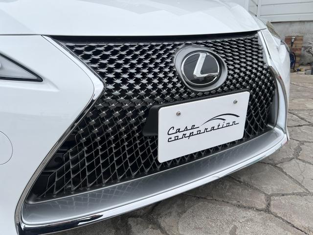 ＬＣ ＬＣ５００　Ｌパッケージ　ＴＲＤエアロ　パノラマルーフ　２１インチＡＷ　ブリージーブルーインテリア　ヘッドアップディスプレイ　３眼ＬＥＤヘッドライト　ホワイトレザーシート　パワーシート　フルセグＴＶ　ＥＴＣ２．０　ＢＳＭ（5枚目）