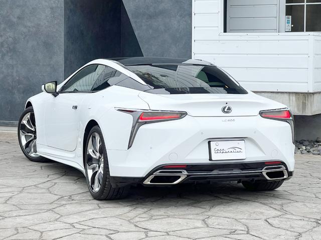 ＬＣ ＬＣ５００　Ｌパッケージ　ＴＲＤエアロ　パノラマルーフ　２１インチＡＷ　ブリージーブルーインテリア　ヘッドアップディスプレイ　３眼ＬＥＤヘッドライト　ホワイトレザーシート　パワーシート　フルセグＴＶ　ＥＴＣ２．０　ＢＳＭ（12枚目）