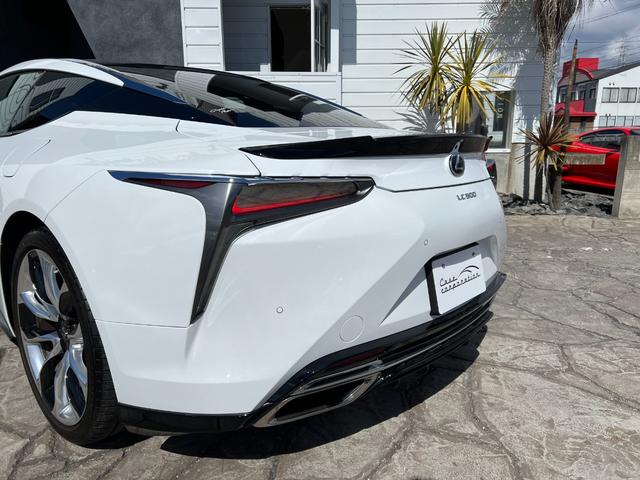 ＬＣ ＬＣ５００　Ｓパッケージ　ＴＲＤエアロ（Ｆ／Ｓ／Ｒ）リヤスポイラー　リヤディフーザー　マークレビンソンサウンド　２１インチＡＷ　アルカンターラ＆本革シート　カーボンルーフ　リモートスタート　パワーシート　ＥＴＣ２．０（17枚目）