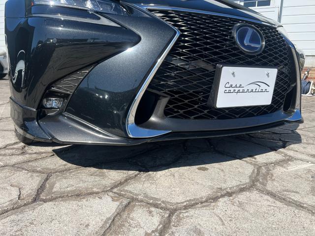 ＧＳ ＧＳ３００ｈ　Ｆスポーツ　ＴＲＤマフラー　リヤスポイラー　純正ナビ　バックカメラ　レッドレザーシート　シートヒーター　ビルトインＥＴＣ　純正１９インチアルミホイール　クルーズコントロール　ＬＥＤヘッド　テレビ　　レーンアシスト（12枚目）