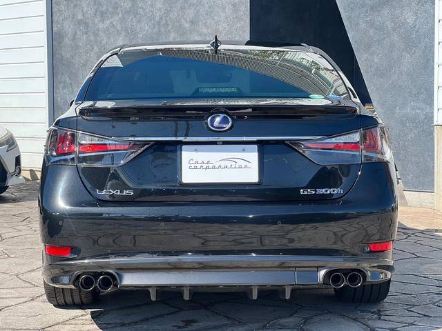 ＧＳ ＧＳ３００ｈ　Ｆスポーツ　ＴＲＤマフラー　リヤスポイラー　純正ナビ　バックカメラ　レッドレザーシート　シートヒーター　ビルトインＥＴＣ　純正１９インチアルミホイール　クルーズコントロール　ＬＥＤヘッド　テレビ　　レーンアシスト（23枚目）