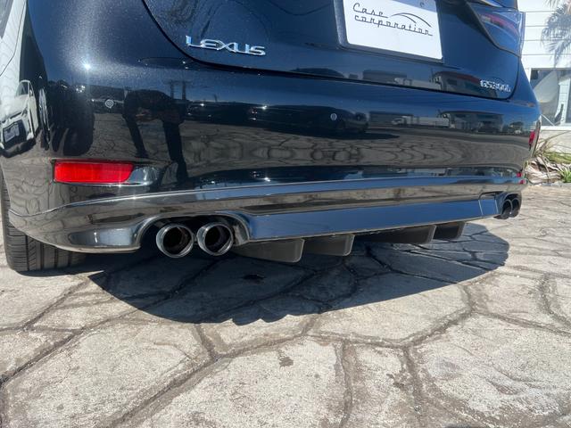 ＧＳ ＧＳ３００ｈ　Ｆスポーツ　ＴＲＤマフラー　リヤスポイラー　純正ナビ　バックカメラ　レッドレザーシート　シートヒーター　ビルトインＥＴＣ　純正１９インチアルミホイール　クルーズコントロール　ＬＥＤヘッド　テレビ　　レーンアシスト（28枚目）