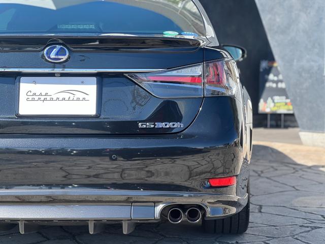 ＧＳ ＧＳ３００ｈ　Ｆスポーツ　ＴＲＤマフラー　リヤスポイラー　純正ナビ　バックカメラ　レッドレザーシート　シートヒーター　ビルトインＥＴＣ　純正１９インチアルミホイール　クルーズコントロール　ＬＥＤヘッド　テレビ　　レーンアシスト（29枚目）
