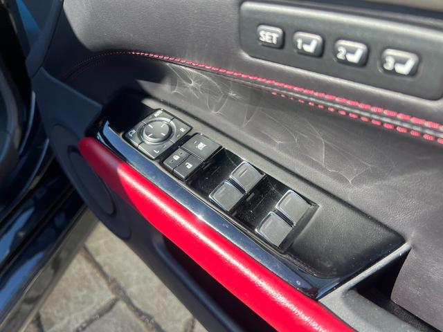 ＧＳ ＧＳ３００ｈ　Ｆスポーツ　ＴＲＤマフラー　リヤスポイラー　純正ナビ　バックカメラ　レッドレザーシート　シートヒーター　ビルトインＥＴＣ　純正１９インチアルミホイール　クルーズコントロール　ＬＥＤヘッド　テレビ　　レーンアシスト（53枚目）