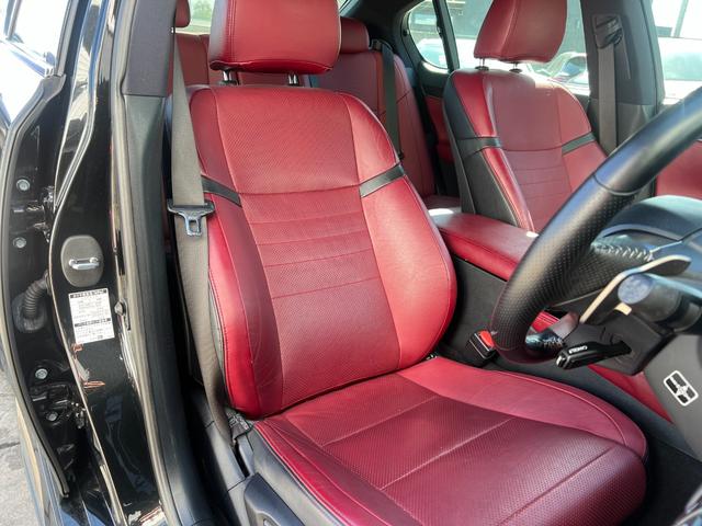 ＧＳ ＧＳ３００ｈ　Ｆスポーツ　ＴＲＤマフラー　リヤスポイラー　純正ナビ　バックカメラ　レッドレザーシート　シートヒーター　ビルトインＥＴＣ　純正１９インチアルミホイール　クルーズコントロール　ＬＥＤヘッド　テレビ　　レーンアシスト（54枚目）