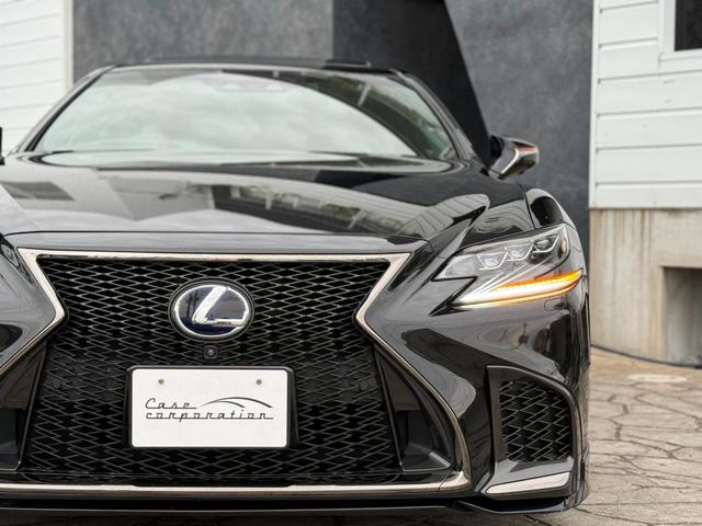 LS LS500h Fスポーツ 4WD サンルーフ TRDエアロF/S/R TRDマフラー デジタルインナーミラー パノラミックビューモニター ブラインドスポットモニター ヘッドアップディスプレイ パワートランク 純正ナビ ETC(16枚目)