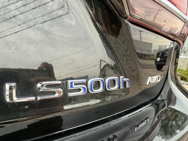 LS LS500h Fスポーツ 4WD サンルーフ TRDエアロF/S/R TRDマフラー デジタルインナーミラー パノラミックビューモニター ブラインドスポットモニター ヘッドアップディスプレイ パワートランク 純正ナビ ETC(28枚目)