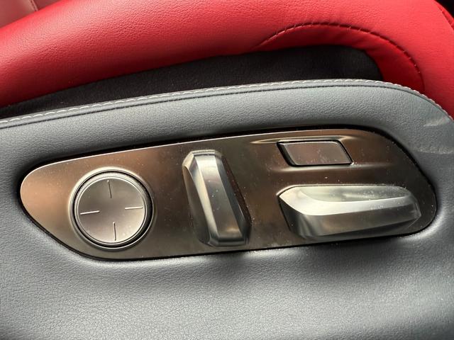 LS LS500h Fスポーツ 4WD サンルーフ TRDエアロF/S/R TRDマフラー デジタルインナーミラー パノラミックビューモニター ブラインドスポットモニター ヘッドアップディスプレイ パワートランク 純正ナビ ETC(59枚目)