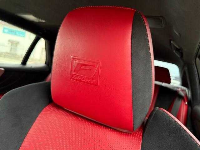 LS LS500h Fスポーツ 4WD サンルーフ TRDエアロF/S/R TRDマフラー デジタルインナーミラー パノラミックビューモニター ブラインドスポットモニター ヘッドアップディスプレイ パワートランク 純正ナビ ETC(64枚目)