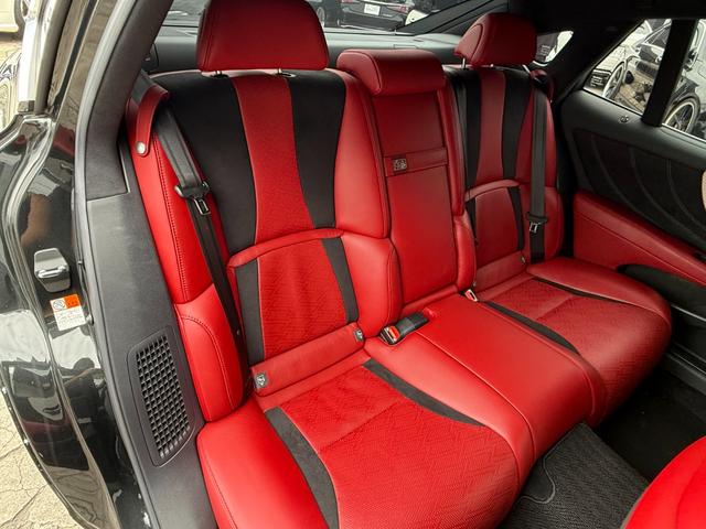 LS LS500h Fスポーツ 4WD サンルーフ TRDエアロF/S/R TRDマフラー デジタルインナーミラー パノラミックビューモニター ブラインドスポットモニター ヘッドアップディスプレイ パワートランク 純正ナビ ETC(71枚目)