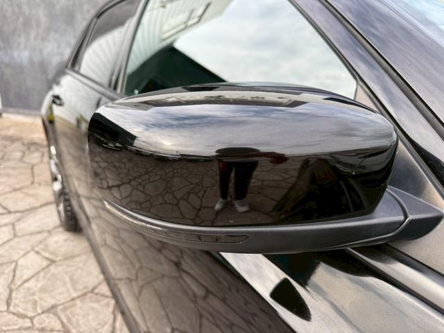 クライスラー・300 300S ワンオーナー ディーラー車 右H Beatsサウンドスピーカ純正ナビ バックカメラ テレビ ETC レーダークルーズコントロール パワーシート シートヒーター ブラックレザーシート 純正20インチAW(15枚目)