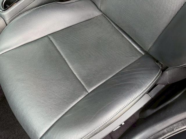 クライスラー・300 300S ワンオーナー ディーラー車 右H Beatsサウンドスピーカ純正ナビ バックカメラ テレビ ETC レーダークルーズコントロール パワーシート シートヒーター ブラックレザーシート 純正20インチAW(60枚目)