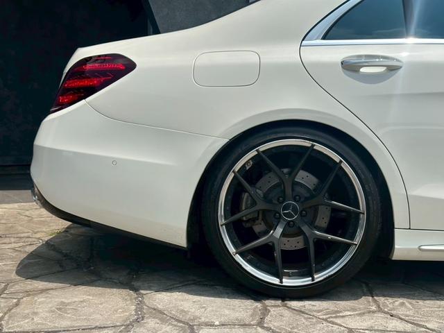 Sクラス S450エクスクルーシブ AMGライン プラス パノラミックスライディングルーフ ブルメスターサウンド ブラックレザーシート シートヒーター/ベンチレーション ヘッドアップディスプレイ レーダーセーフティPKG 全周囲カメラ 社外21インチアルミ(22枚目)