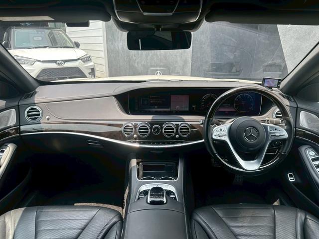 Sクラス S450エクスクルーシブ AMGライン プラス パノラミックスライディングルーフ ブルメスターサウンド ブラックレザーシート シートヒーター/ベンチレーション ヘッドアップディスプレイ レーダーセーフティPKG 全周囲カメラ 社外21インチアルミ(34枚目)