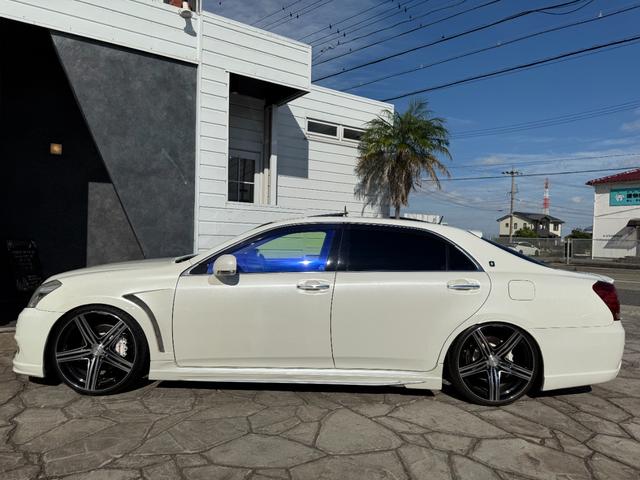 クラウンマジェスタ Gタイプ サンルーフ WALDエアロ&21インチAW ジャンクションマフラー Bremboキャリパー エアサス シートベンチレーション フォグランプ イージークルーザードア クルーズコントロール ETC(32枚目)